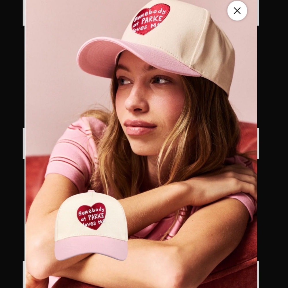 Parke heart hat
